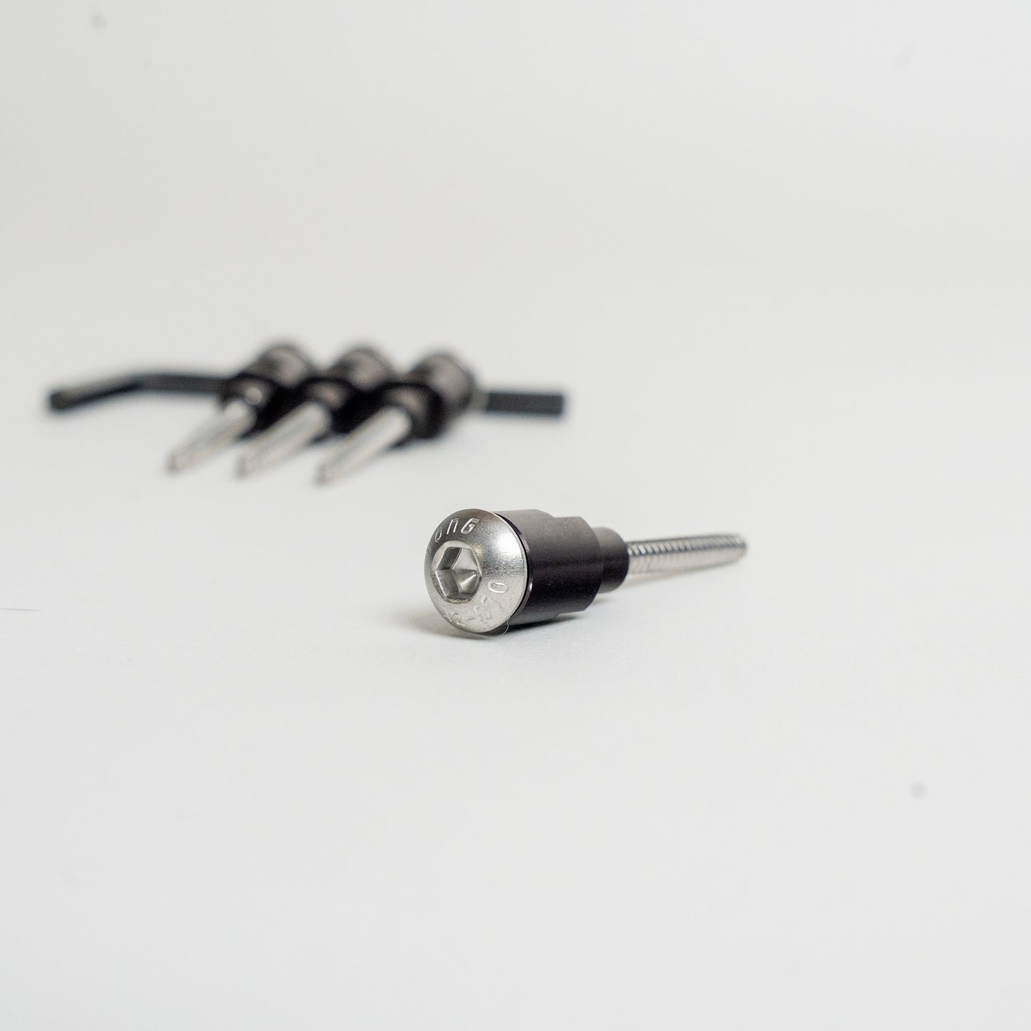 Rear Lamp Guard Fitting Kit (RRC)