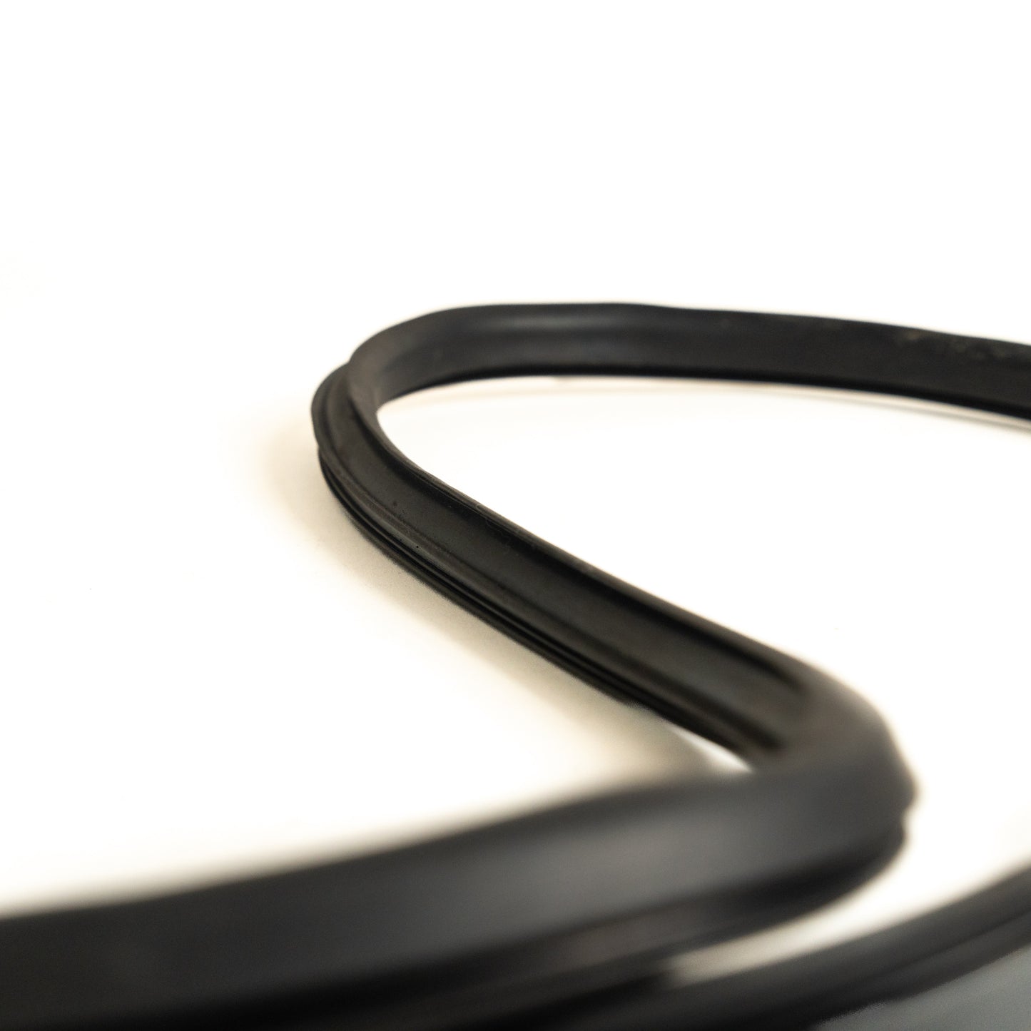 Discovery 2 Sunroof Seal