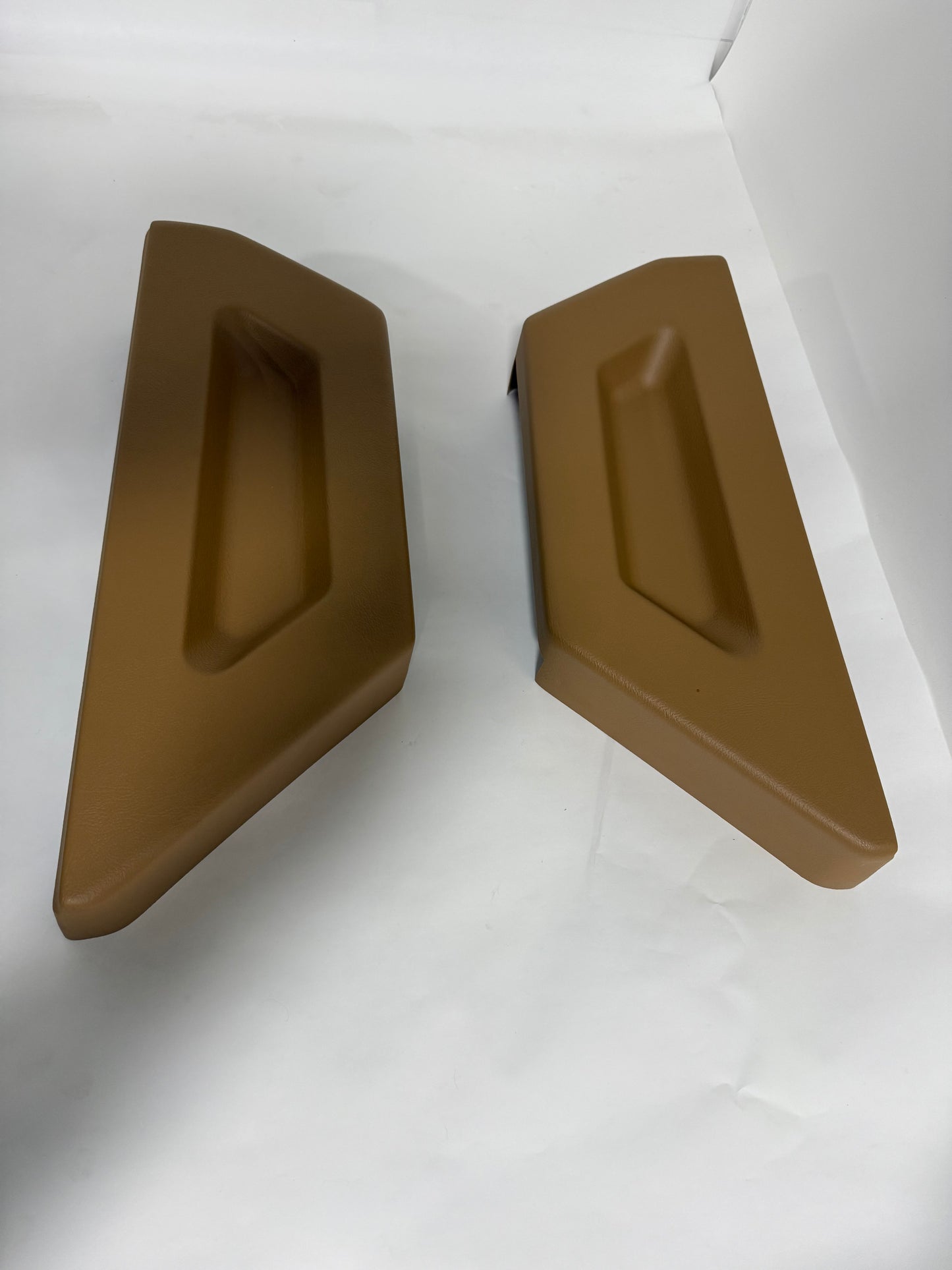Two Door Range Rover Classic Seat Base Trim