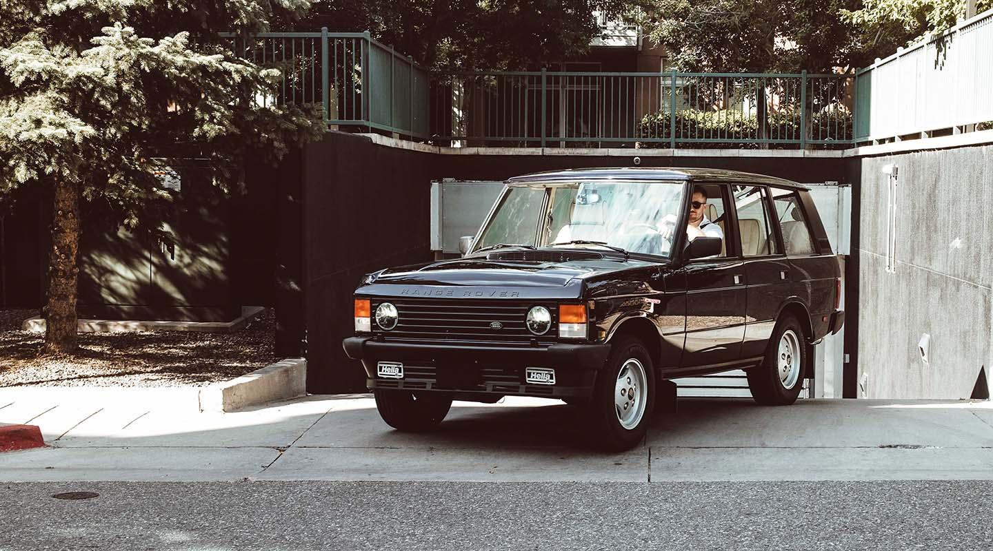 1995 Range Rover Classic pulling onto a street