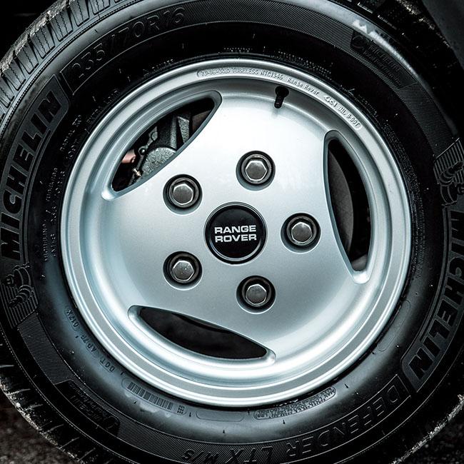 Range Rover Classic wheel
