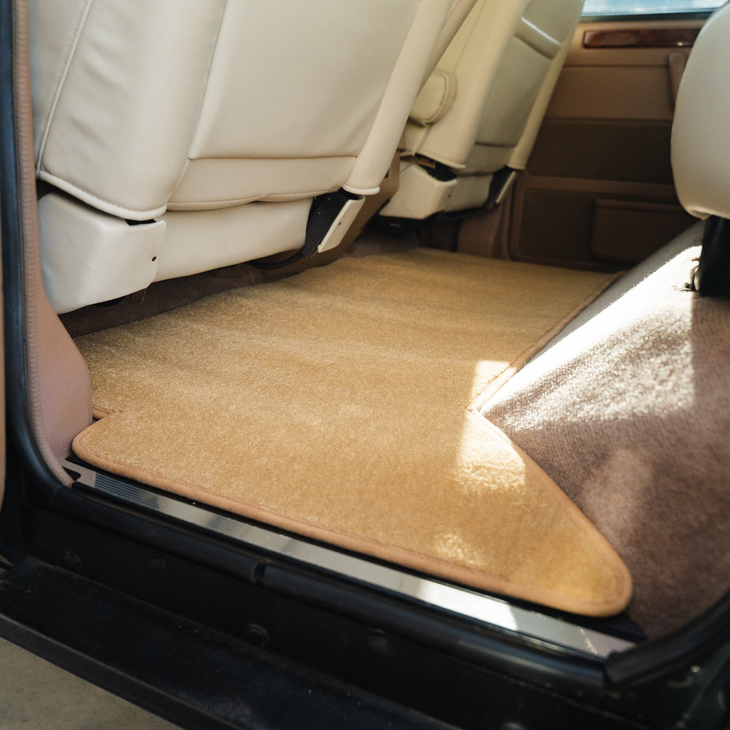 Beige Carpet Floor Mats for RRC