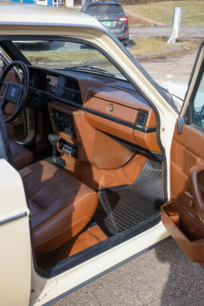 1983 Volvo 245 DL