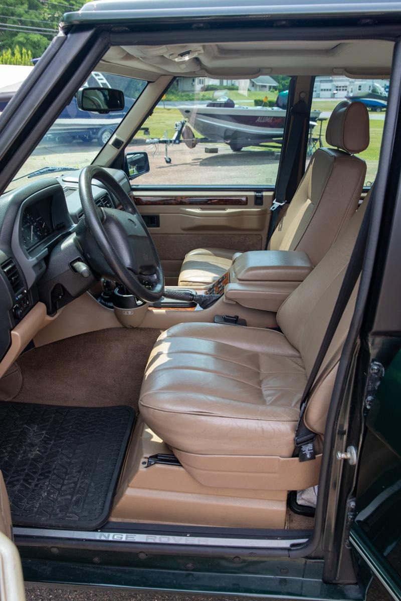 1995 British Racing Green Range Rover Classic - This is Texas