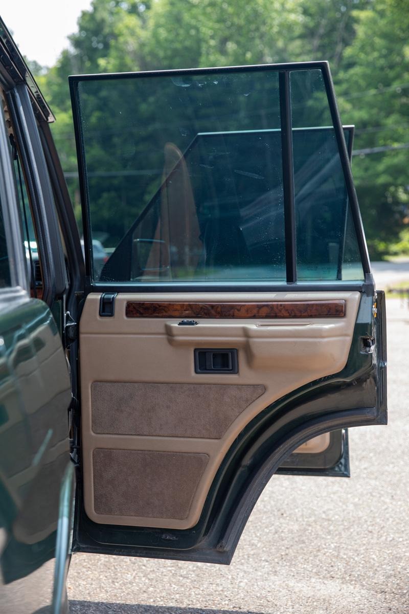 1995 British Racing Green Range Rover Classic - This is Texas