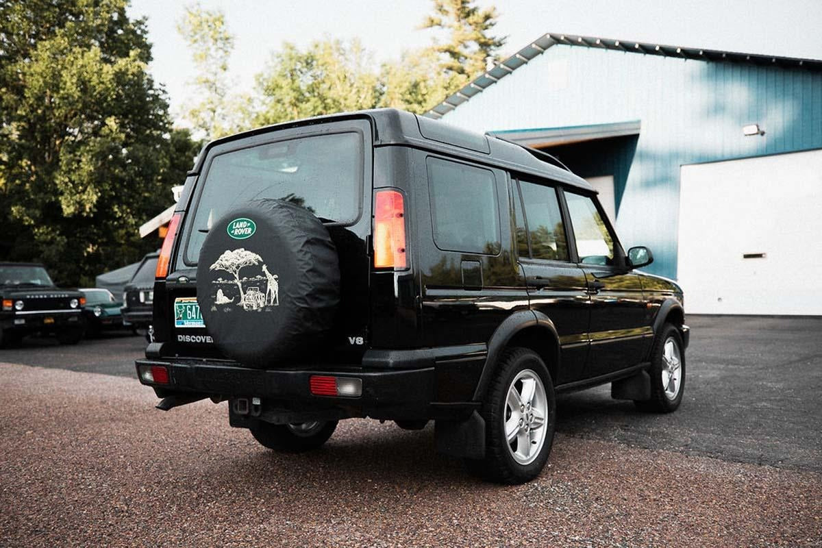 2003 Land Rover Discovery II - Black