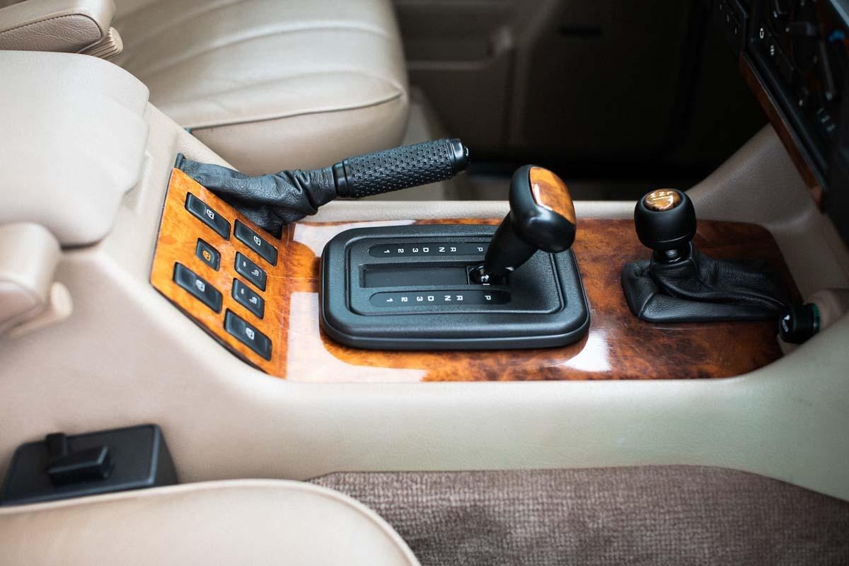 1995 Range Rover Classic - Plymouth Blue
