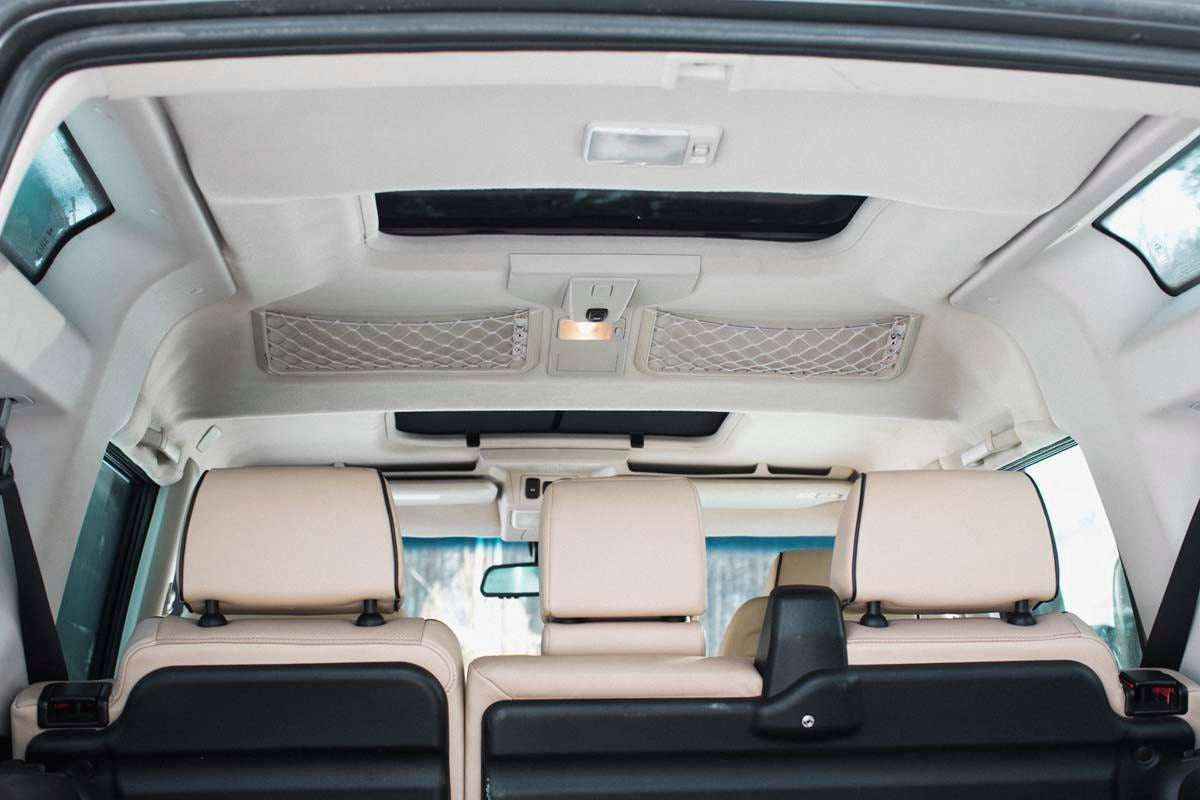 2004 Land Rover Discovery II - Grey